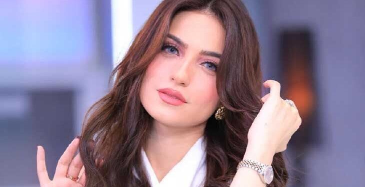 ياسمين عز مع «المرأة الجارية» … وأخ تونسي بقلب أم!
